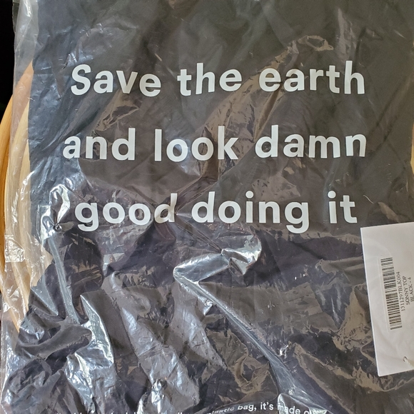 Nwt reformation sonny top black size 4 - Picture 2 of 4